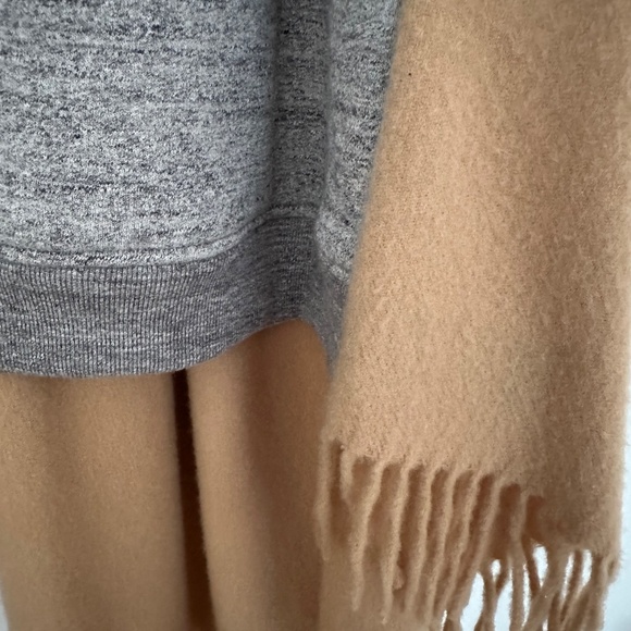 Bless Grey & Beige Kangaroo Scarf Poncho Sweater - Picture 7 of 8